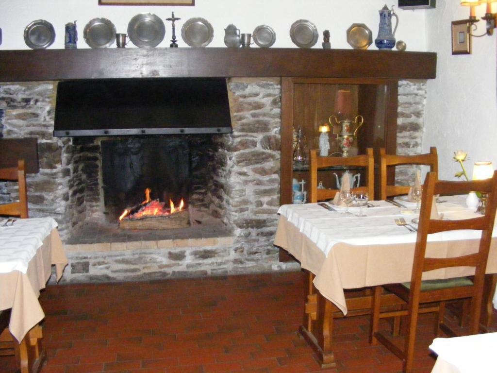 Auberge Le Vieux Moulin 布永 外观 照片
